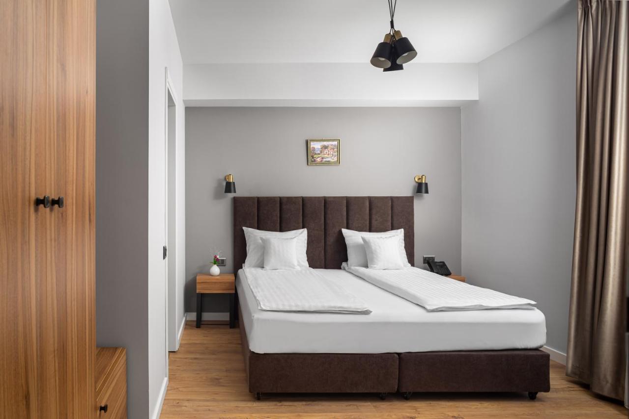 Labirint Boutique Hotel Bukarest Kültér fotó