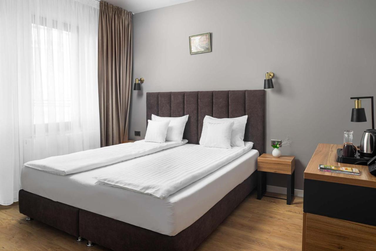 Labirint Boutique Hotel Bukarest Kültér fotó