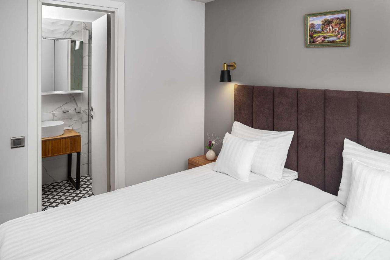 Labirint Boutique Hotel Bukarest Kültér fotó