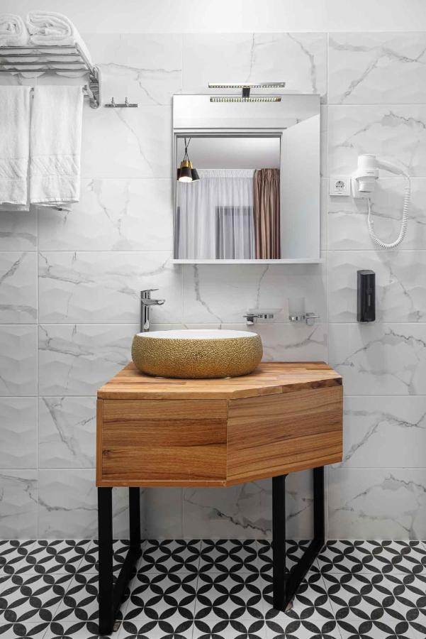 Labirint Boutique Hotel Bukarest Kültér fotó